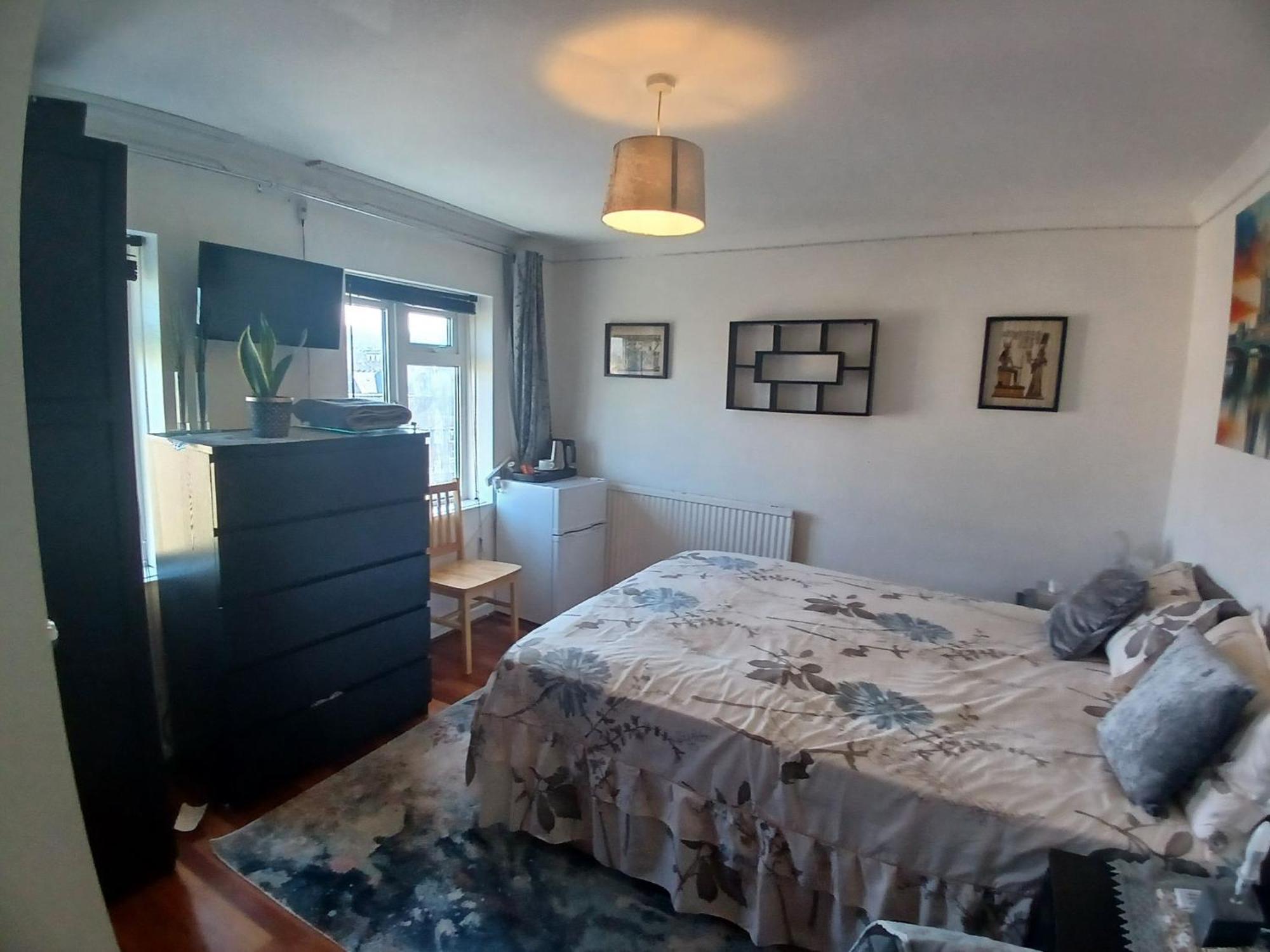 4 Bedroom House Rented By The Londra